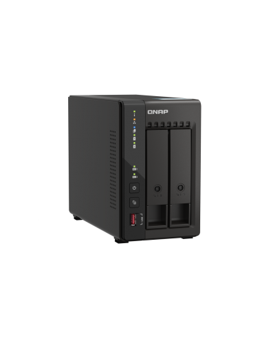 QNAP 2-bay desktop NAS, 8GB RAM, 2x 2.5GbE, 2x...