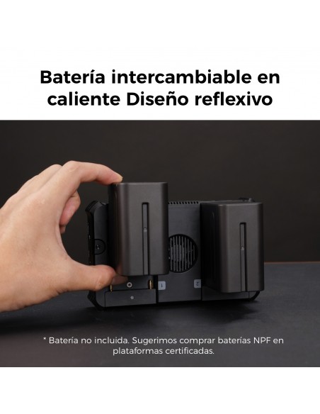 OBSBOT Talent Multi-Cam Live Streaming Studio. Incluye 1 Talent, 3 Cámaras Tail Air, Control Remoto, 3 Licencias NDI