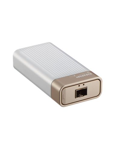 QNAP Adaptador de Thunderbolt 3 a 10GbE Fibre Channel (QNA Series)